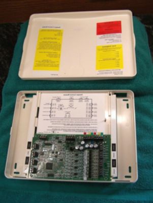 ファンデーション Bebouncy. more boundessenceSPF50+/PA++++ Bloomatte Stay Confident 2-in-1 Foundation